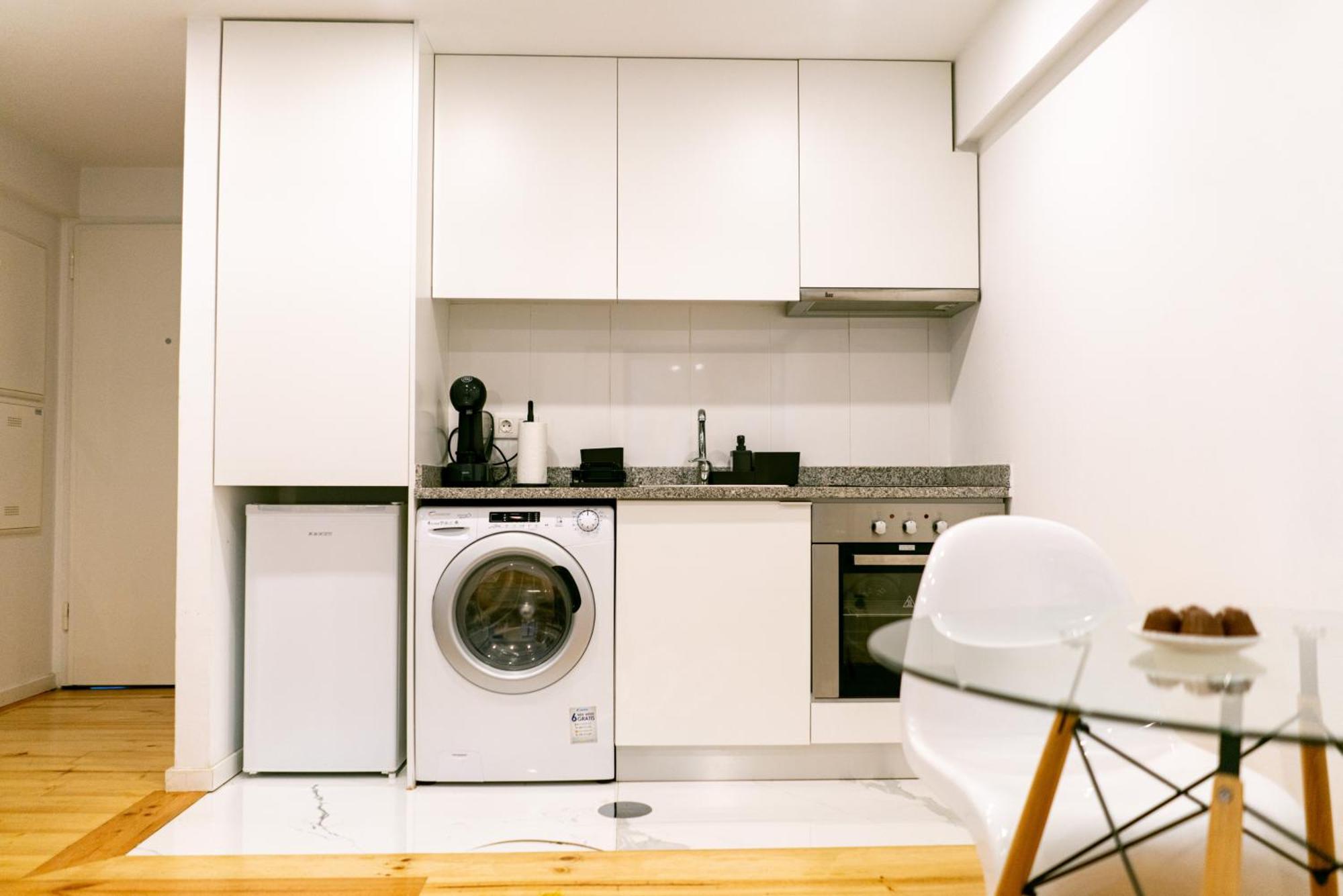 Magnificent Cais De Gaia Apartment By Unique Hosts Vila Nova de Gaia Room photo