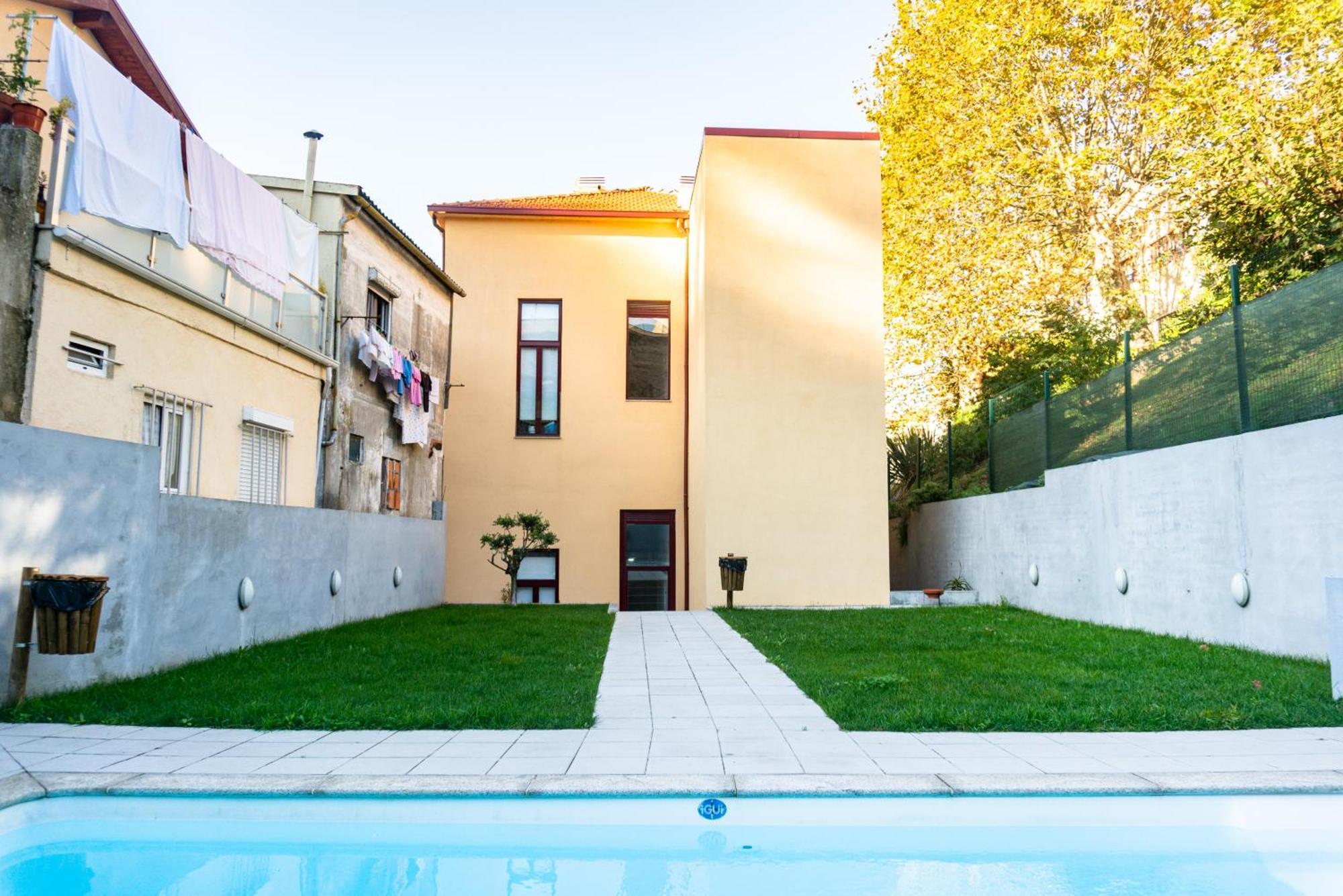 Magnificent Cais De Gaia Apartment By Unique Hosts Vila Nova de Gaia Room photo