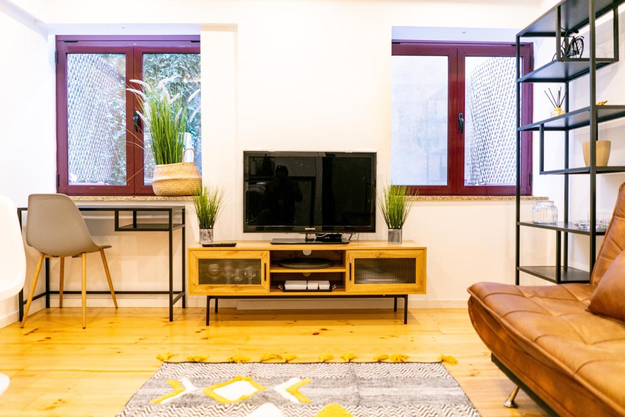 Magnificent Cais De Gaia Apartment By Unique Hosts Vila Nova de Gaia Room photo